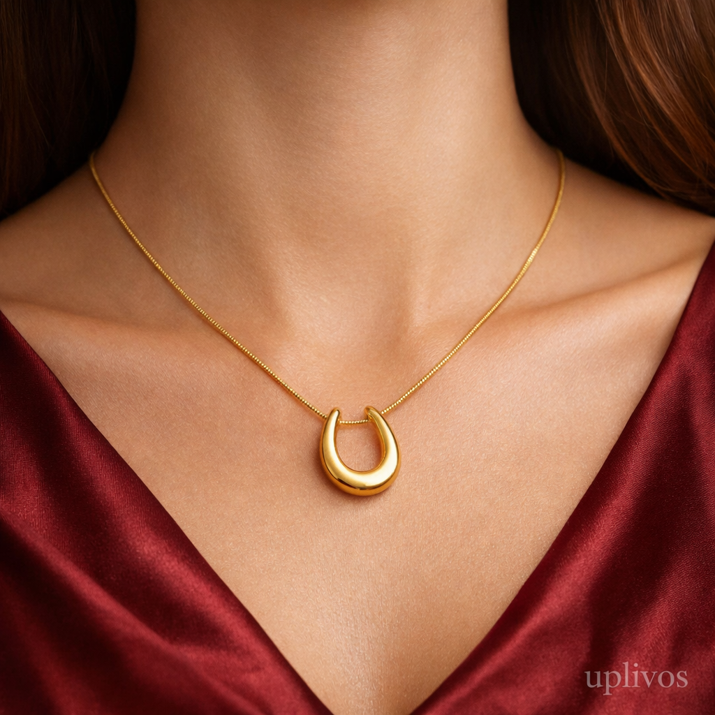 Uplivos Aurea Drop Pendant Necklace